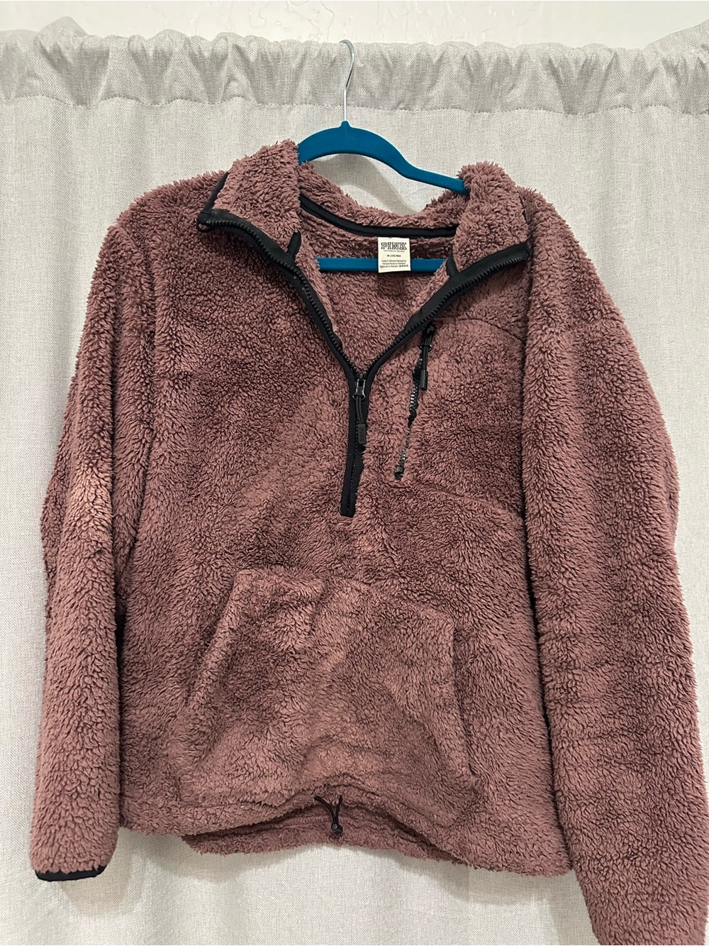 Pink by Victoria’s Secret mauve Sherpa half zip pullover size medium